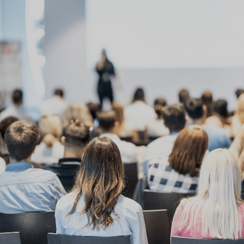 Cursos, Palestras e Treinamentos - Luana Mota Consultoria